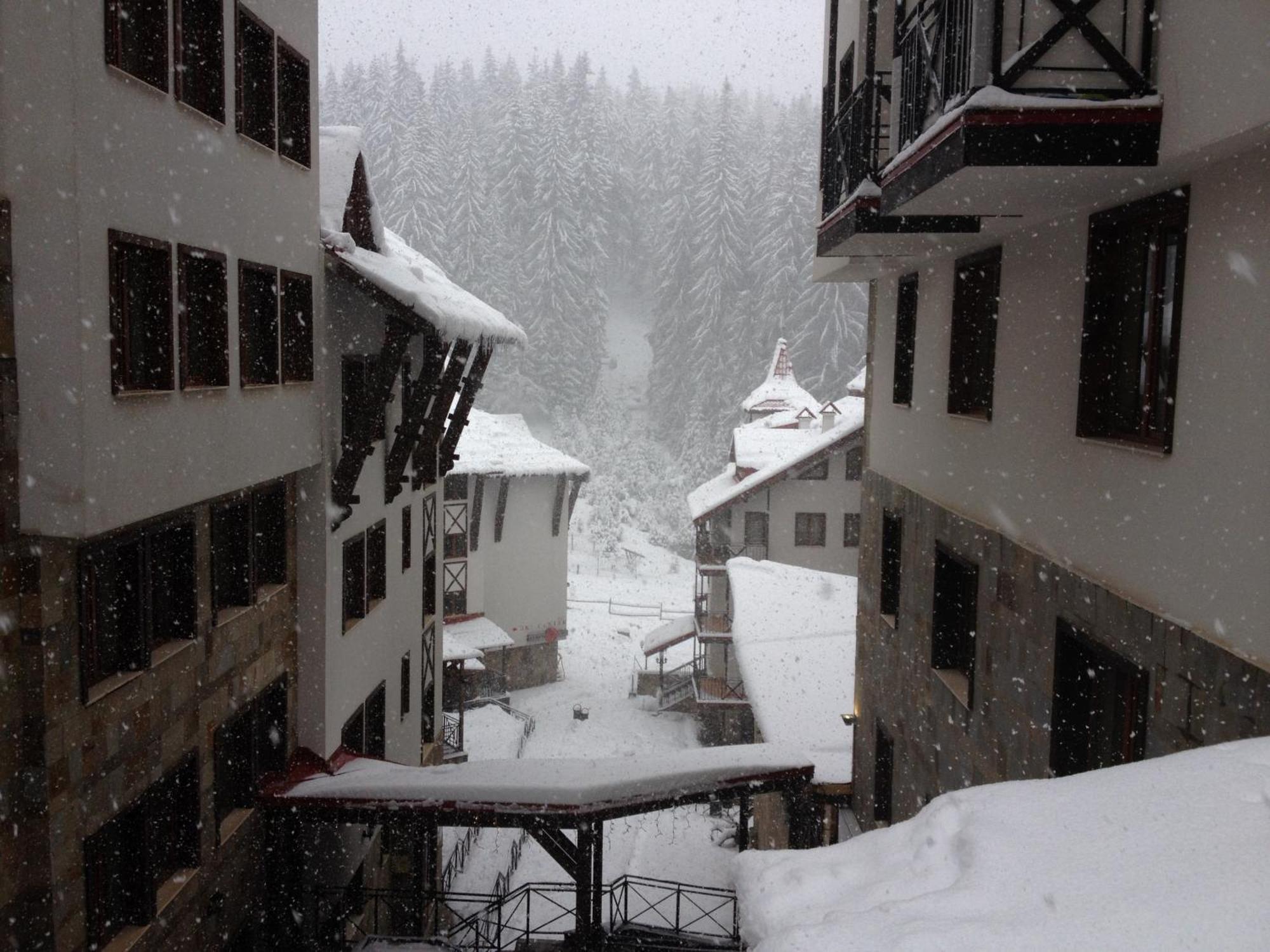 Ski Apartment In Castle Complex Pamporovo Exterior foto